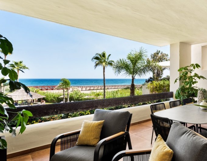 V-31 - Precioso apartamento bajo con vistas al mar