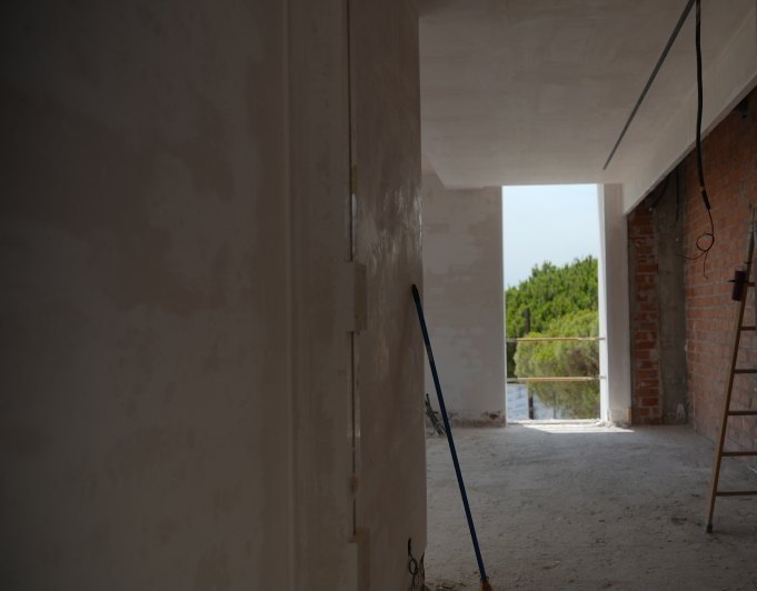 3 Villas de nueva construcción junto a la playa, llave en mano, en Marbella este