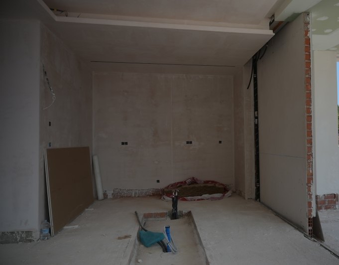 3 Villas de nueva construcción junto a la playa, llave en mano, en Marbella este