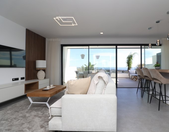 V-60 - Exclusivo apartamento NUEVO con vistas al mar  y moderno dentro de un complejo de lujo  en Estepona