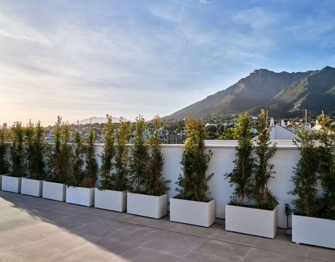 Villa moderna en venta en Marbella, Costa del Sol.