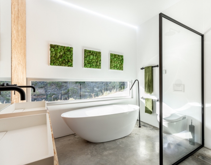 LUXURY CONTEMPORARY VILLA WITH MINIMALIST DESIGN IN THE VALTOCADO URBANIZATION, MIJAS