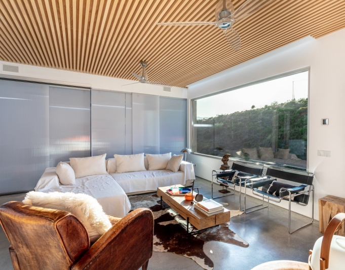 LUXURY CONTEMPORARY VILLA WITH MINIMALIST DESIGN IN THE VALTOCADO URBANIZATION, MIJAS