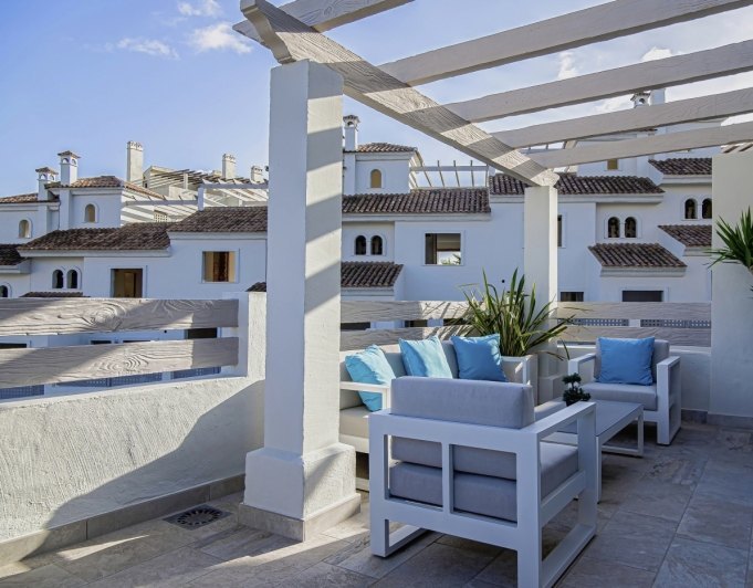 Exclusivo complejo residencial de adosadas en pleno corazón del golf de la Costa del Sol