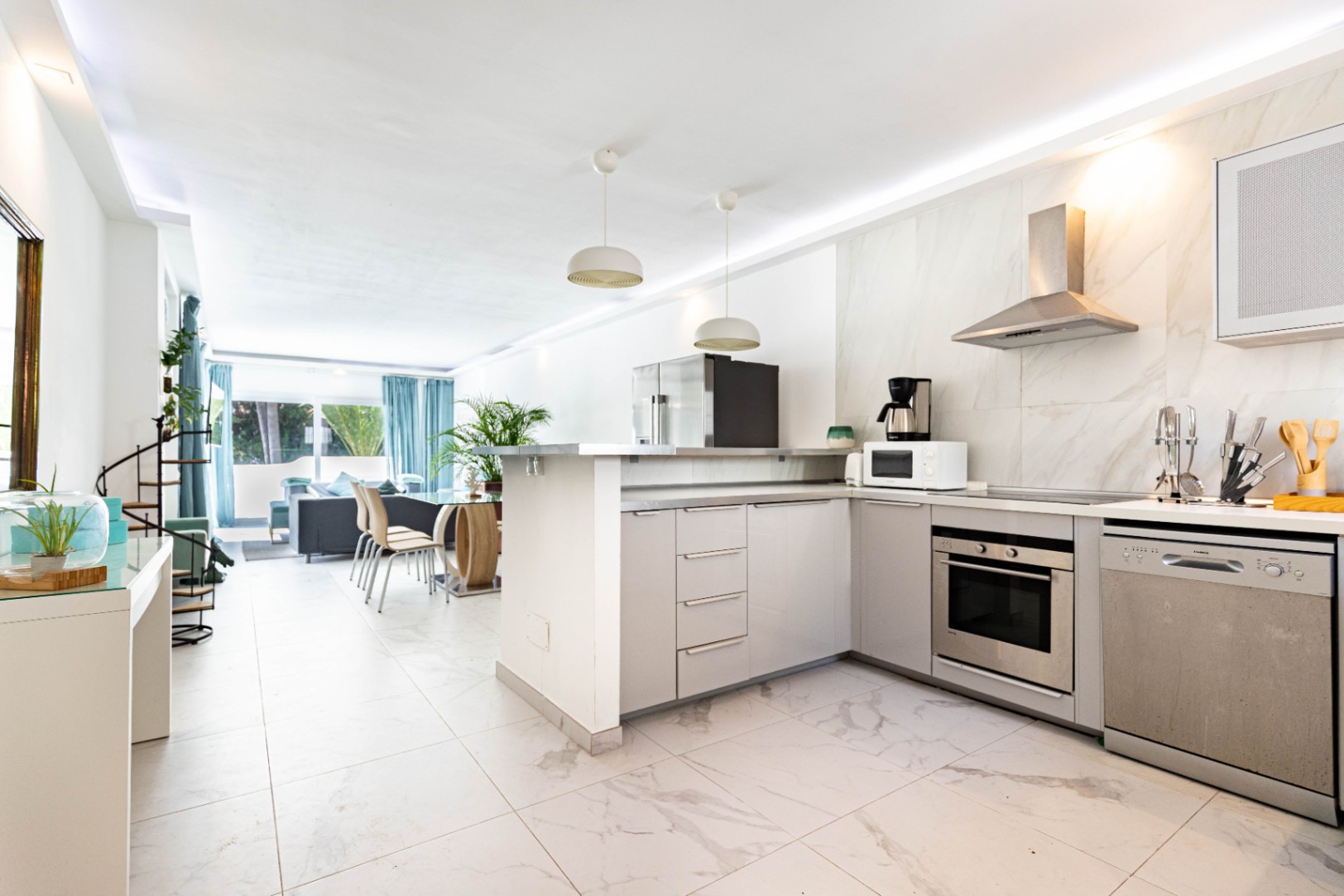 hermoso apartmento moderno en alquiler a pasos de la playa