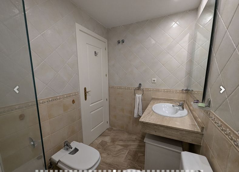 Piso de 2 dormitorios en alquiler a largo plazo en Mijas