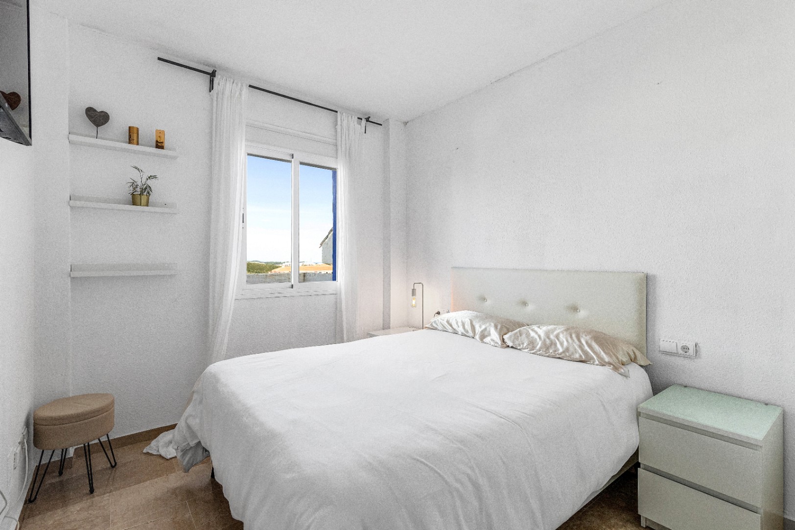 Penthouse with Private Solarium and Panoramic Sea Views in Riviera del Sol