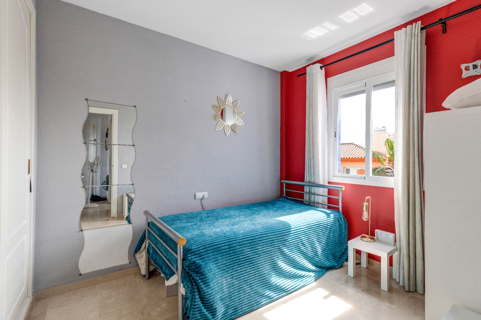 Penthouse with Private Solarium and Panoramic Sea Views in Riviera del Sol