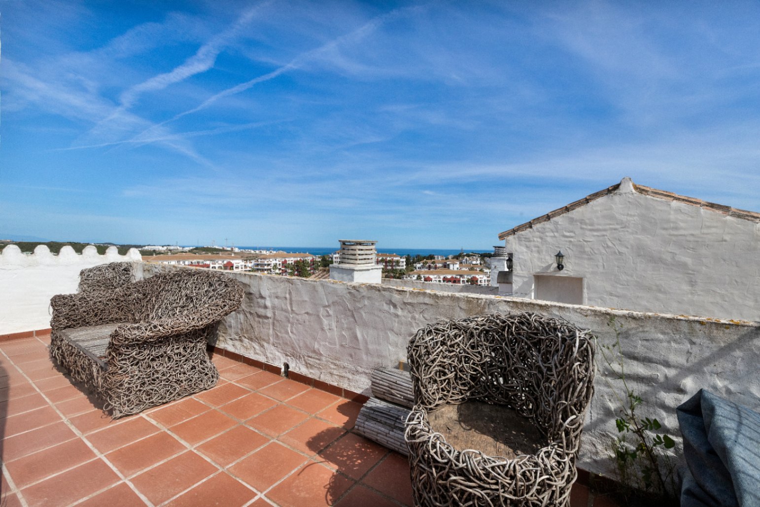 Penthouse with Private Solarium and Panoramic Sea Views in Riviera del Sol