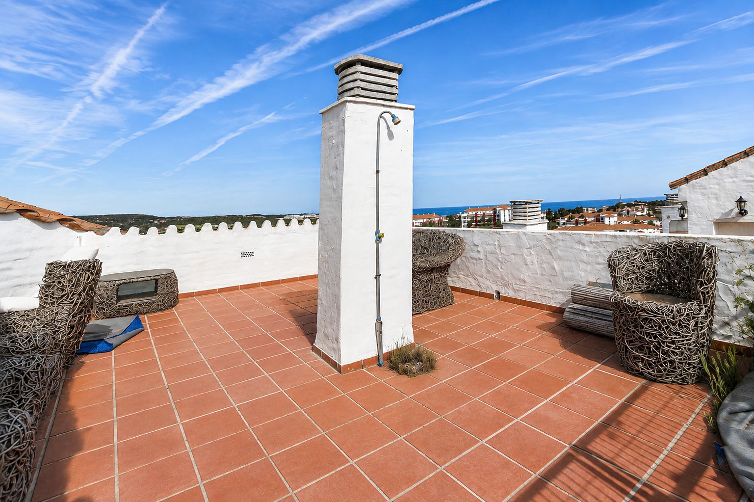 Ático con Solárium Privado y Vistas Panorámicas AL MAR en Riviera del Sol