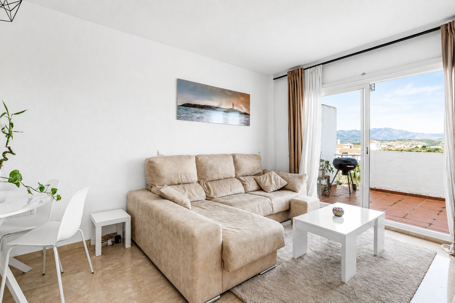 Apartamento en venta de 2 dormitorios en Mijas, Málaga