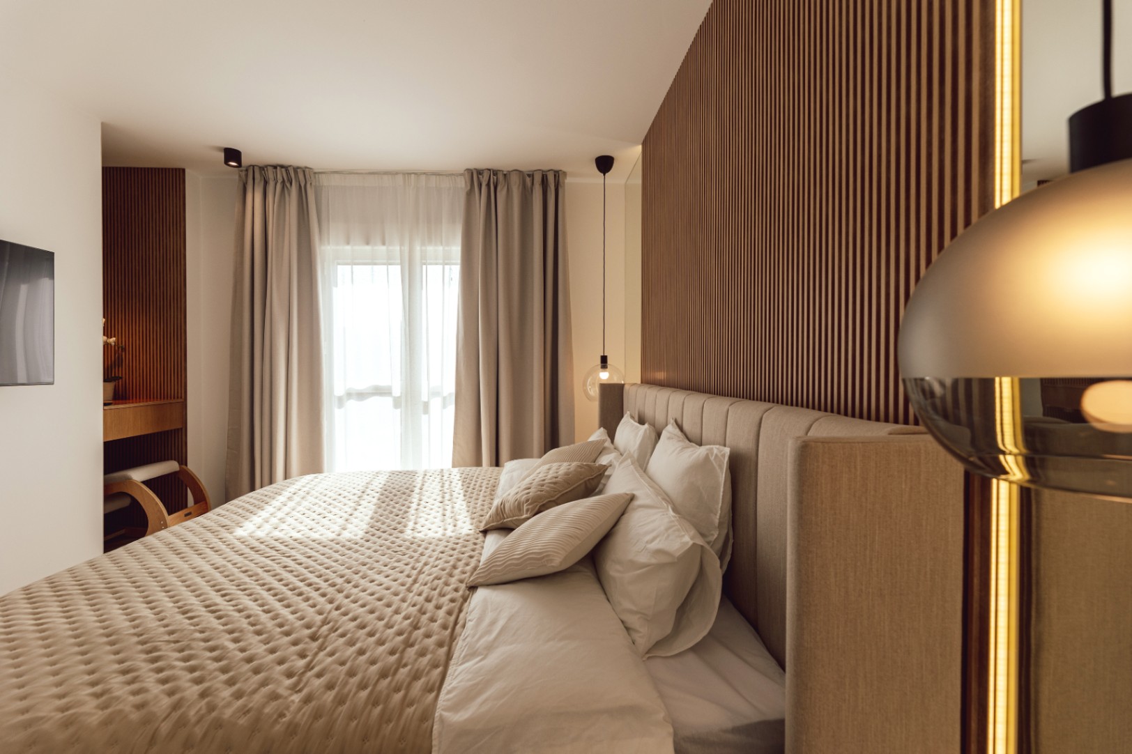 Lujoso Ático en Marbella, La Quinta: 3 habitaciones, 2 baños, alquiler a largo plazo