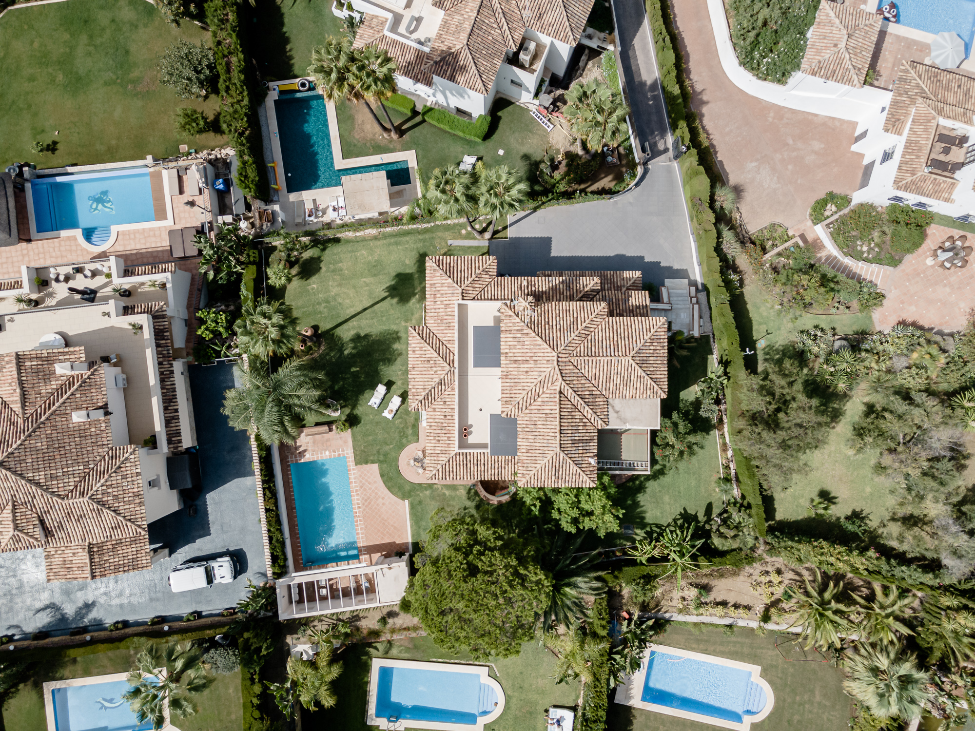 HERMOSA Y ESPACIOSA VILLA CON VISTAS AL CAMPO DE GOLF