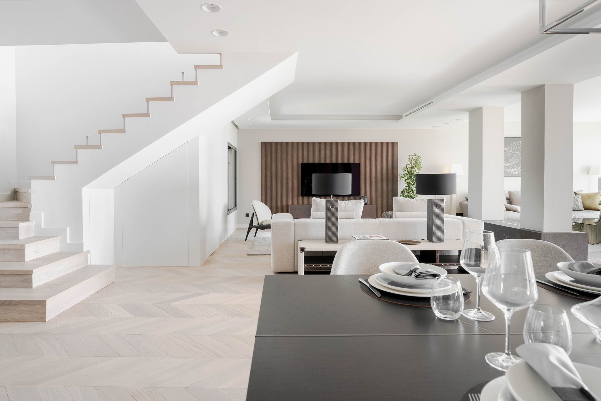 Alucinante y único ático dúplex en Nueva Andalucía