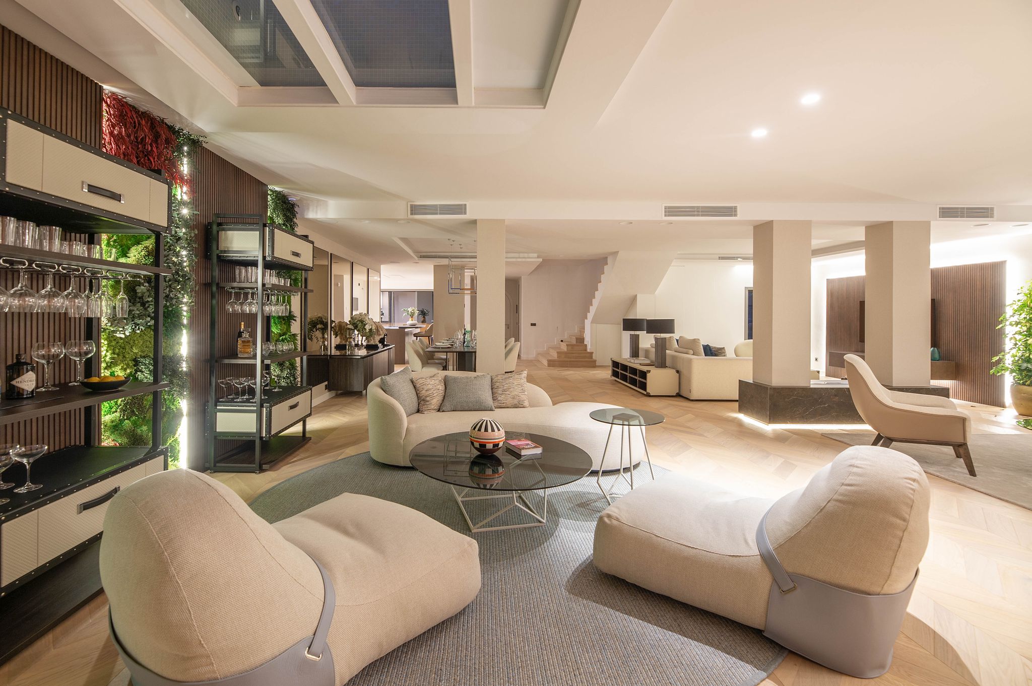 Alucinante y único ático dúplex en Nueva Andalucía