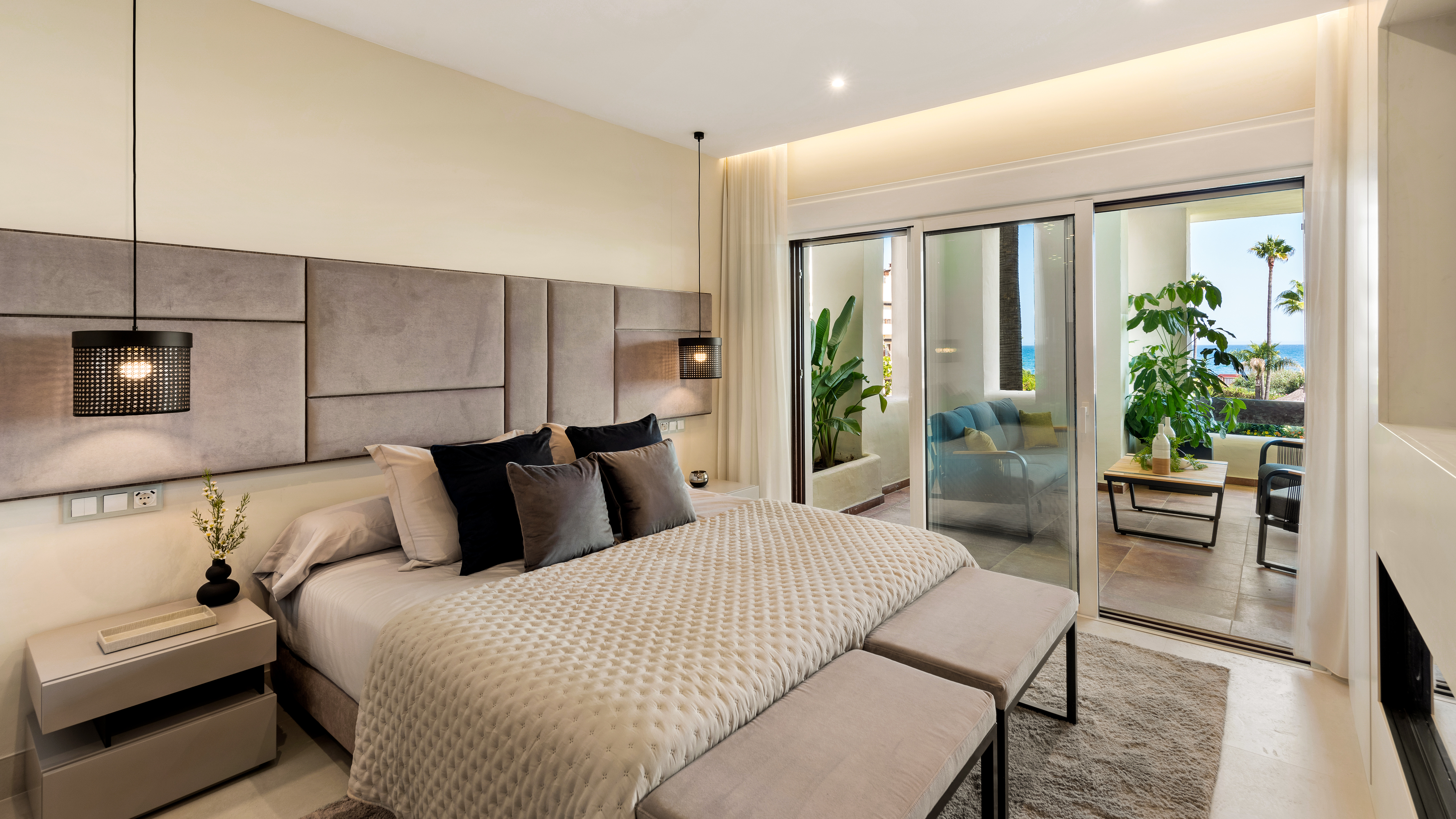 Precioso apartamento bajo con vistas al mar