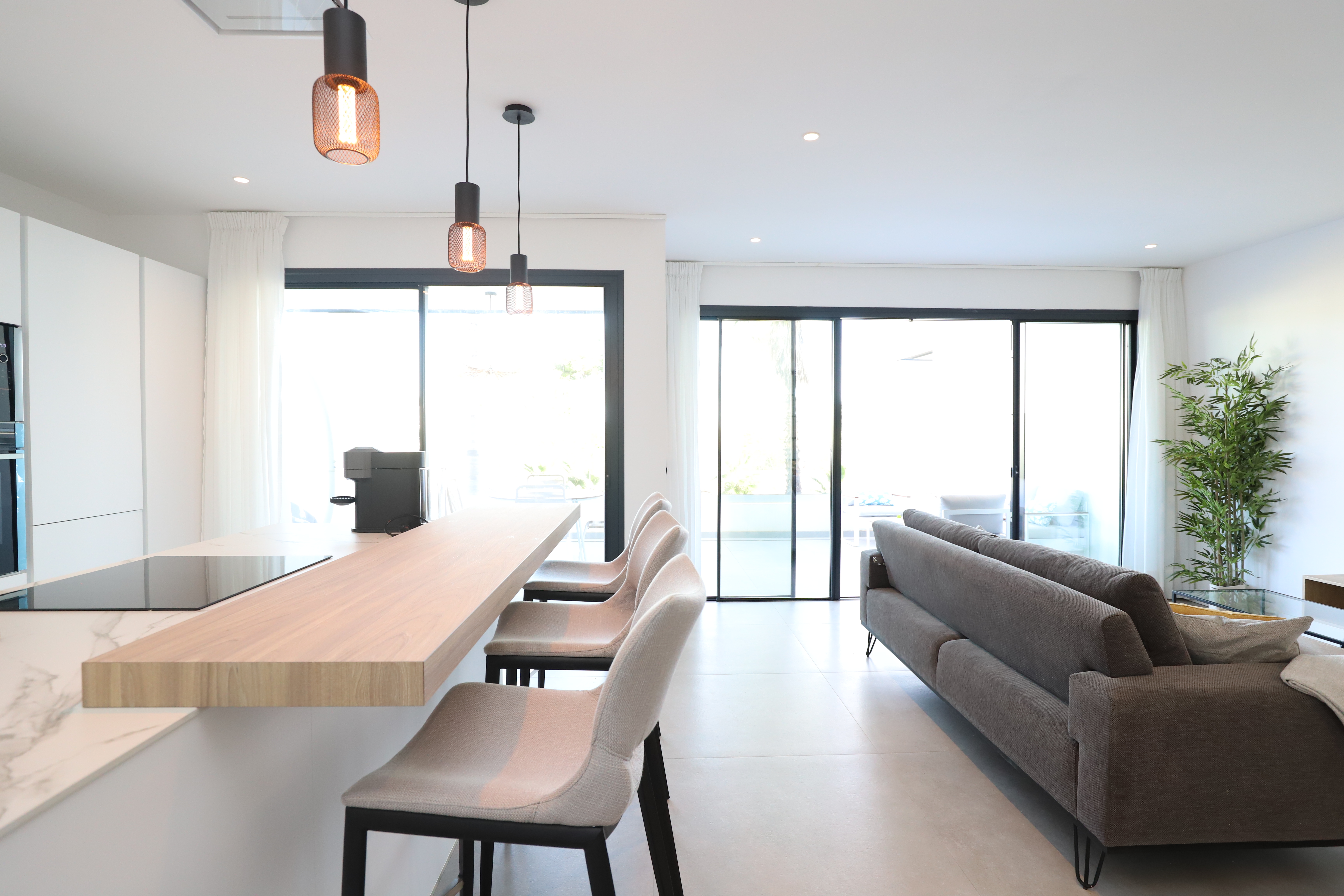 Alquiler de Piso moderno y nuevo en Urbanizacion Altos de Estepona