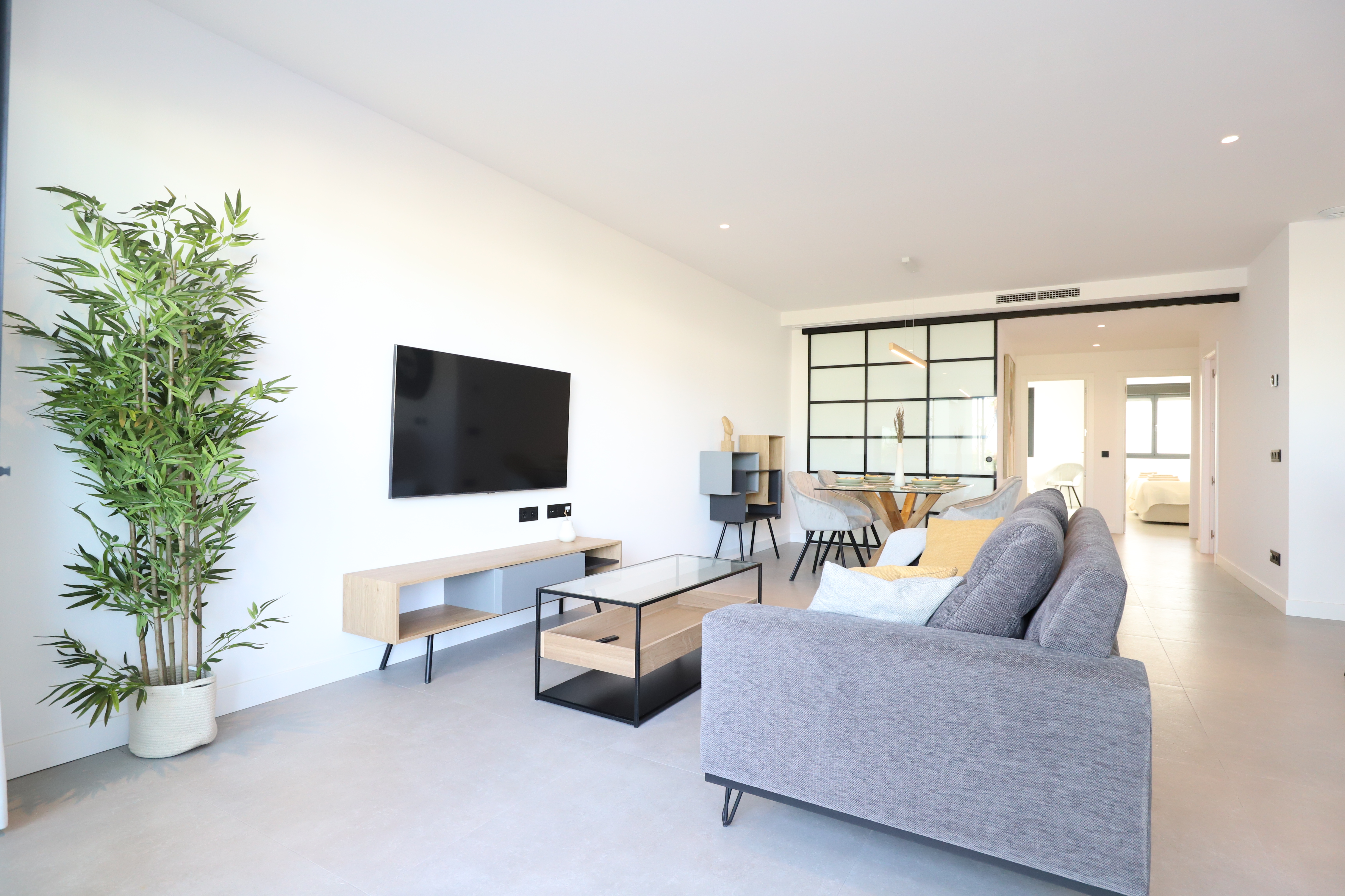 Alquiler de Piso moderno y nuevo en Urbanizacion Altos de Estepona