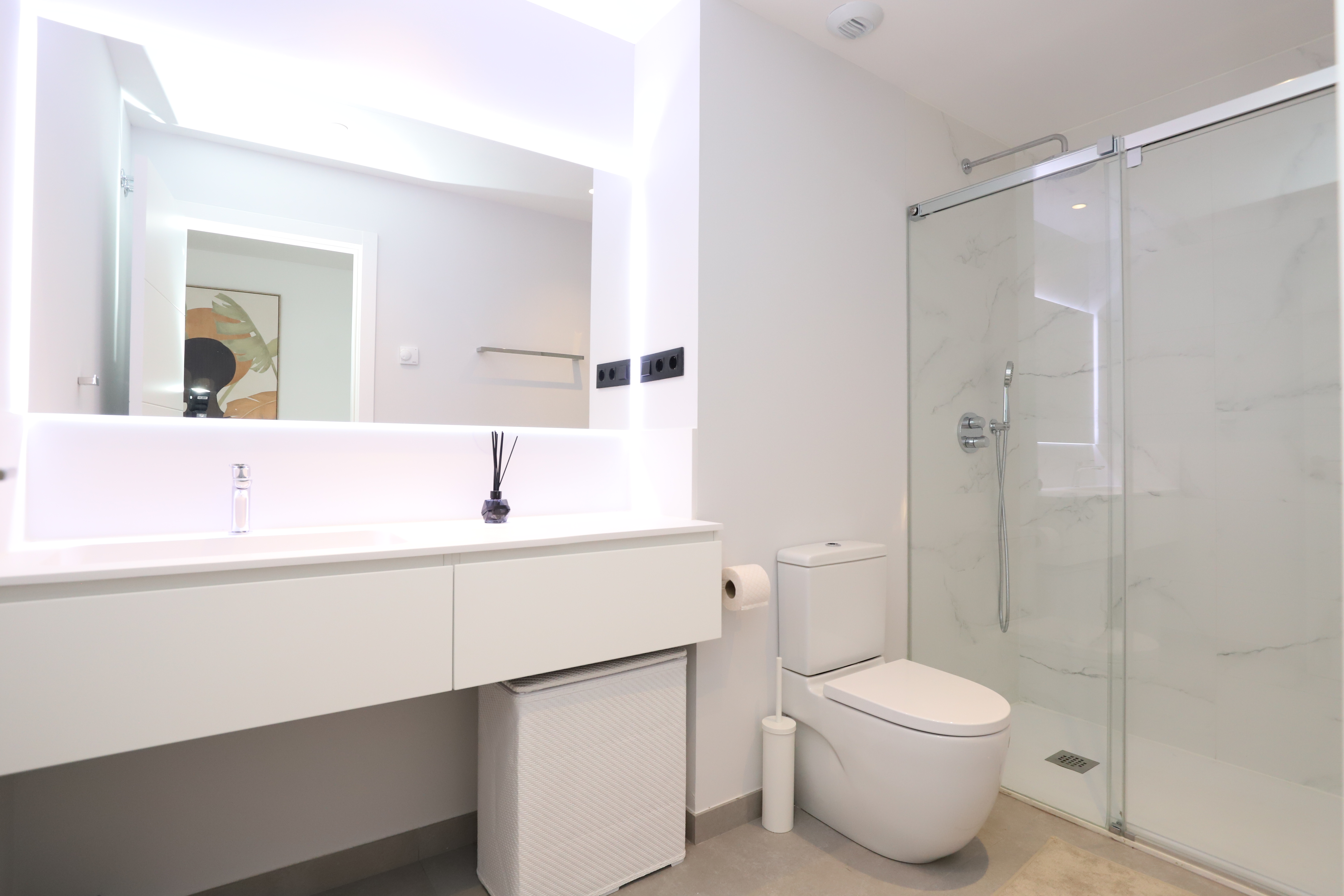 Alquiler de Piso moderno y nuevo en Urbanizacion Altos de Estepona