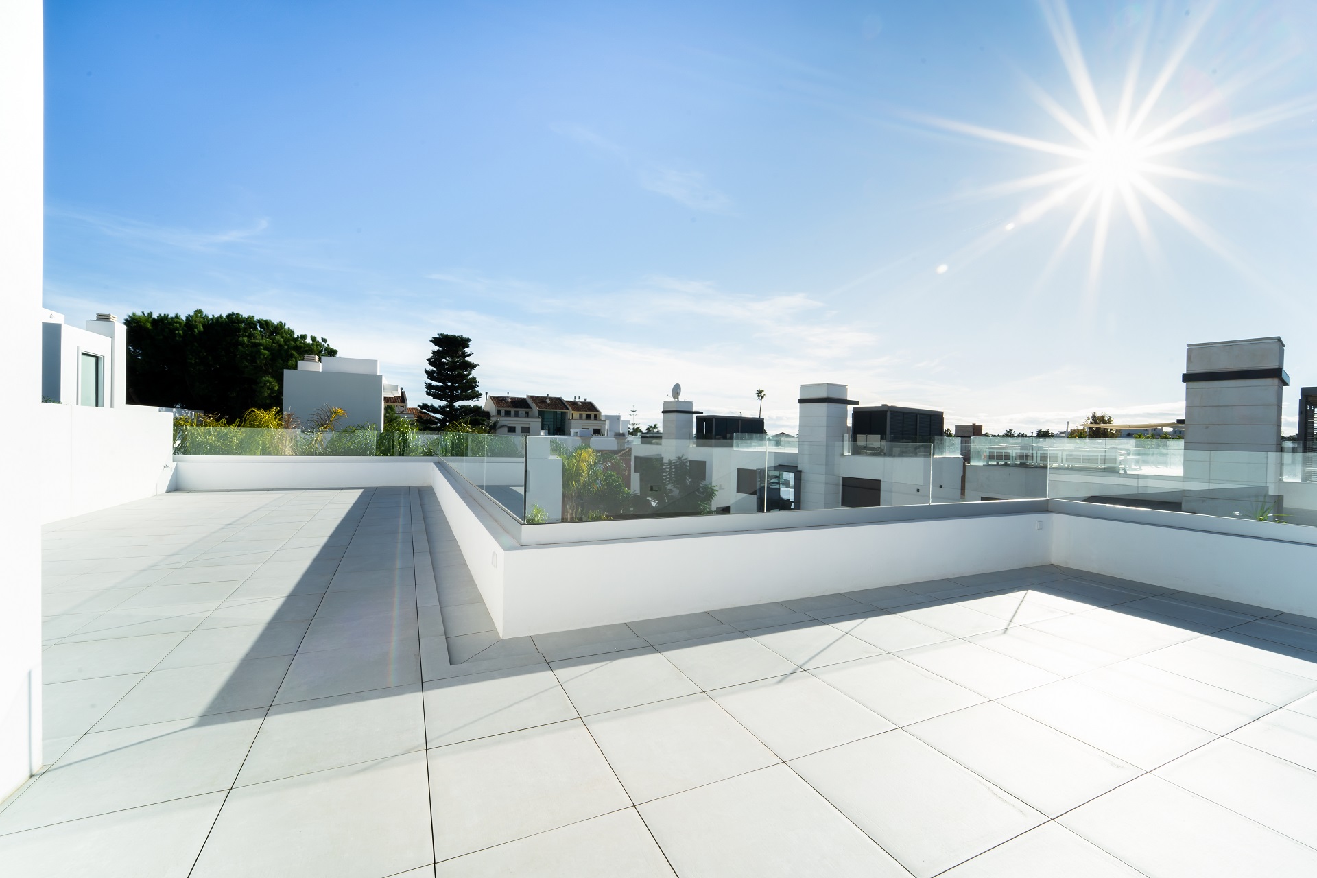 Beautiful new beachside villas in the centre of Marbella Golden Mile