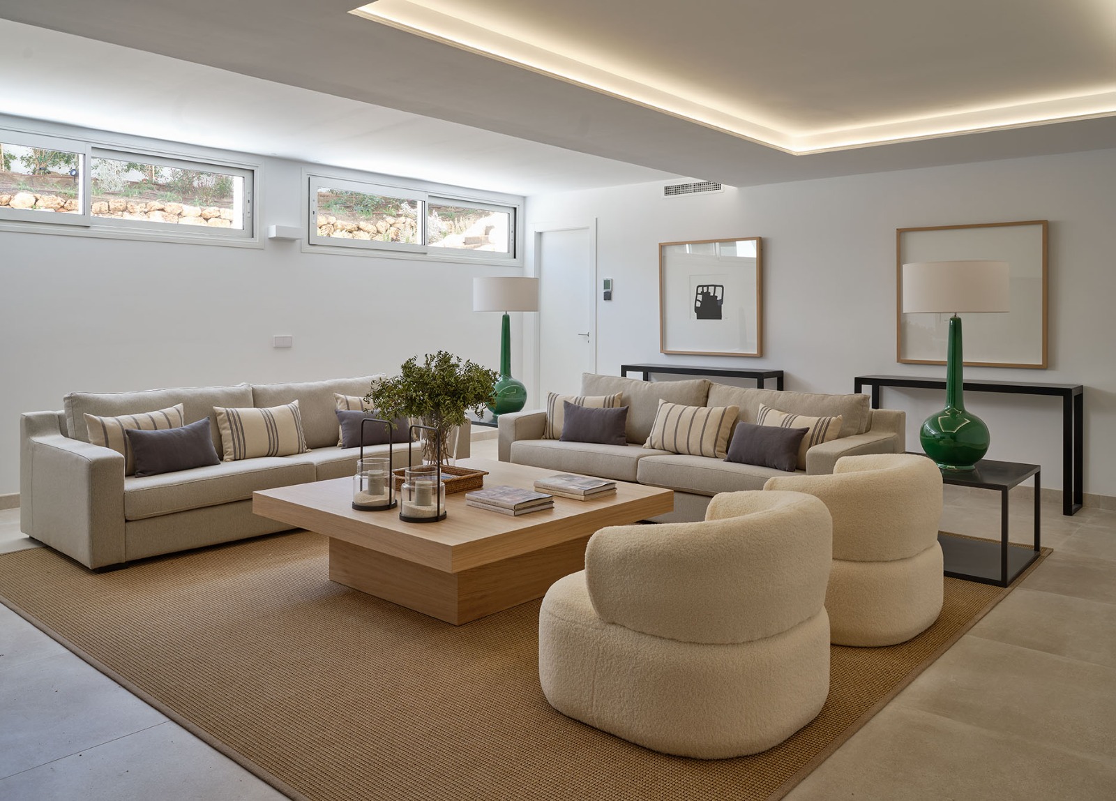 Modern villa for sale in Marbella, Costa del Sol.