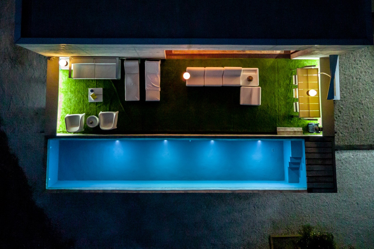 LYXIG MODERN VILLA MED MINIMALISTISK DESIGN I URBANISERINGEN VALTOCADO, MIJAS