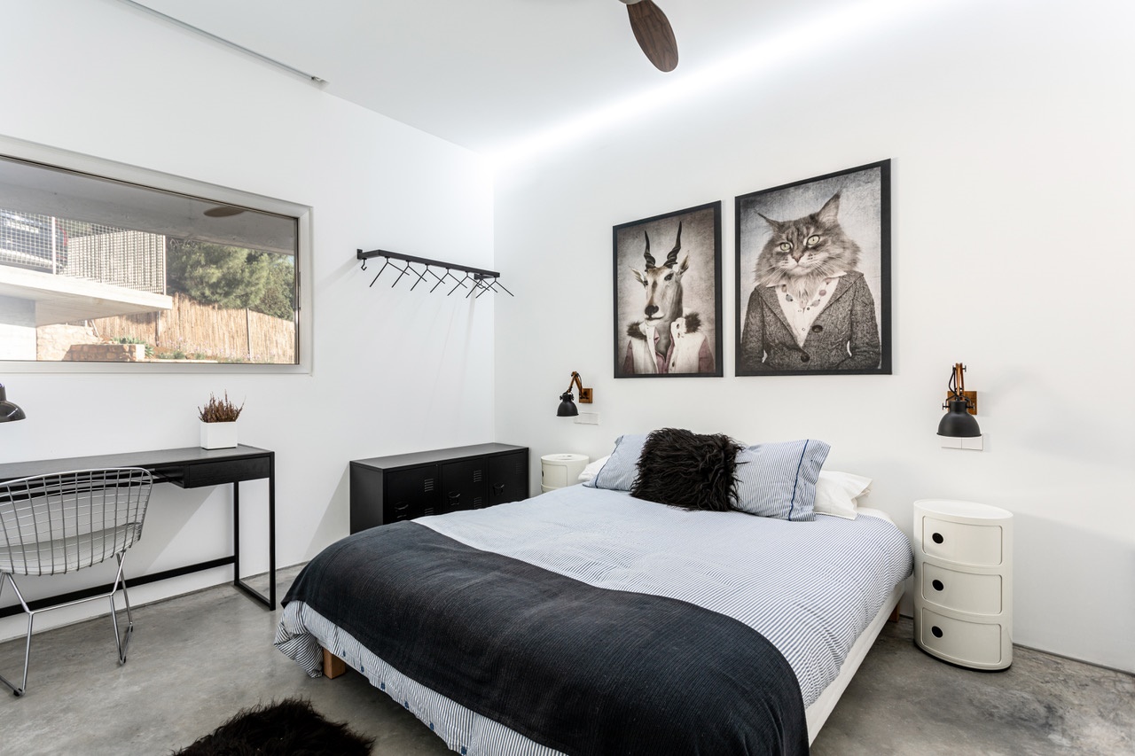 LYXIG MODERN VILLA MED MINIMALISTISK DESIGN I URBANISERINGEN VALTOCADO, MIJAS