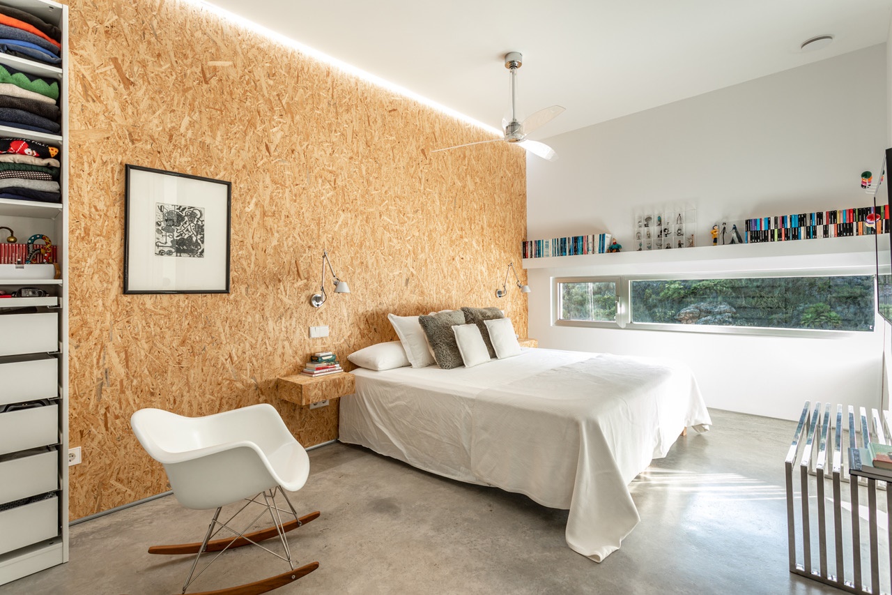 LYXIG MODERN VILLA MED MINIMALISTISK DESIGN I URBANISERINGEN VALTOCADO, MIJAS