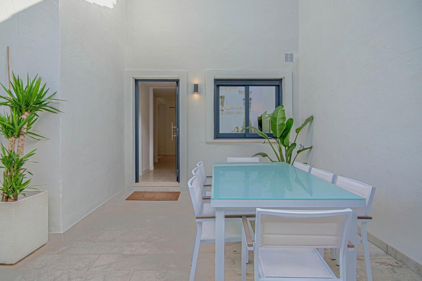 Exclusivo complejo residencial de adosadas en pleno corazón del golf de la Costa del Sol
