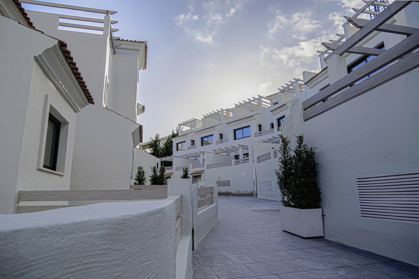 Exclusivo complejo residencial de adosadas en pleno corazón del golf de la Costa del Sol