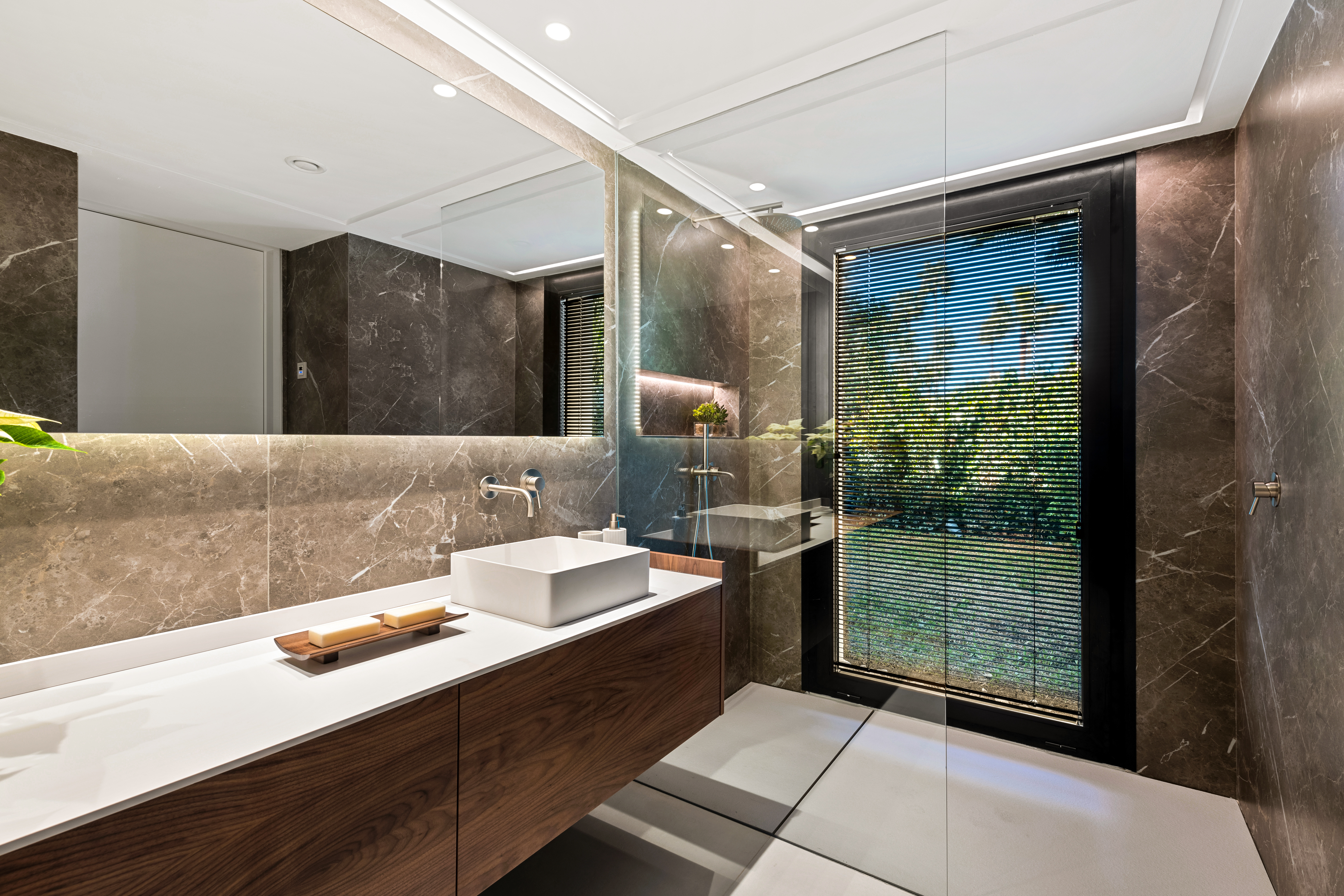 Hermosa villa a estrenar en nueva andalucia