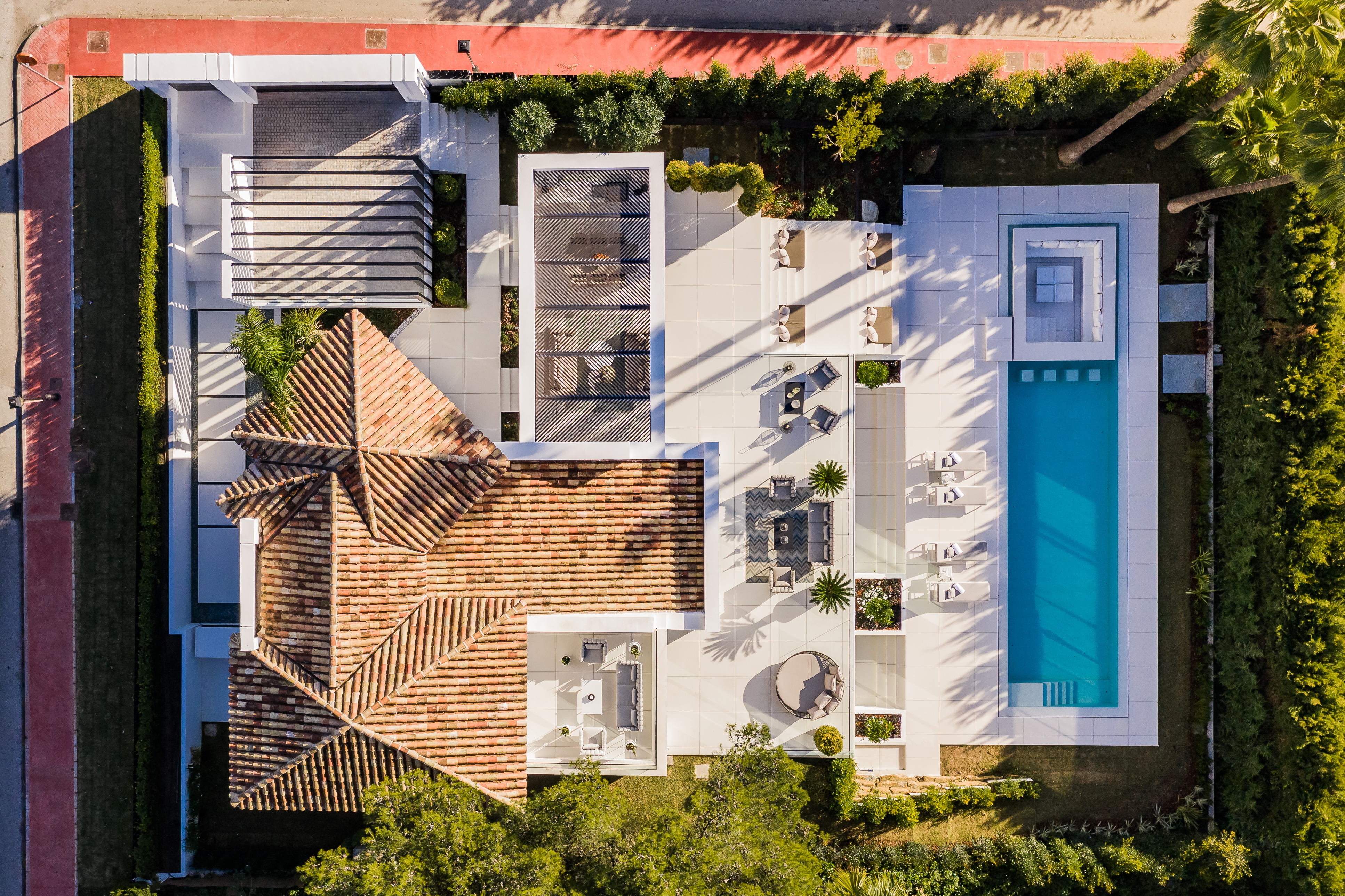 Hermosa villa a estrenar en nueva andalucia
