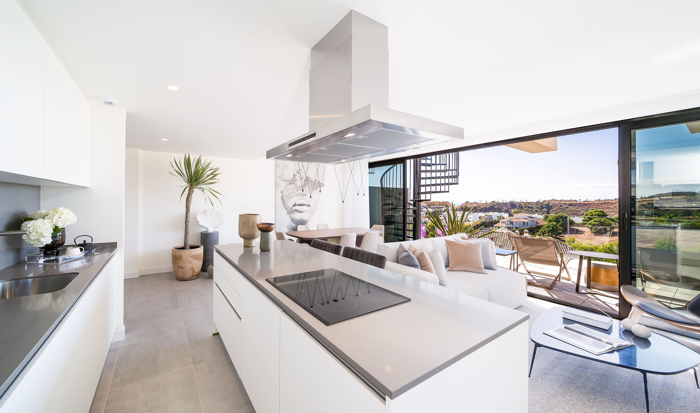 New development between marbella and estepona